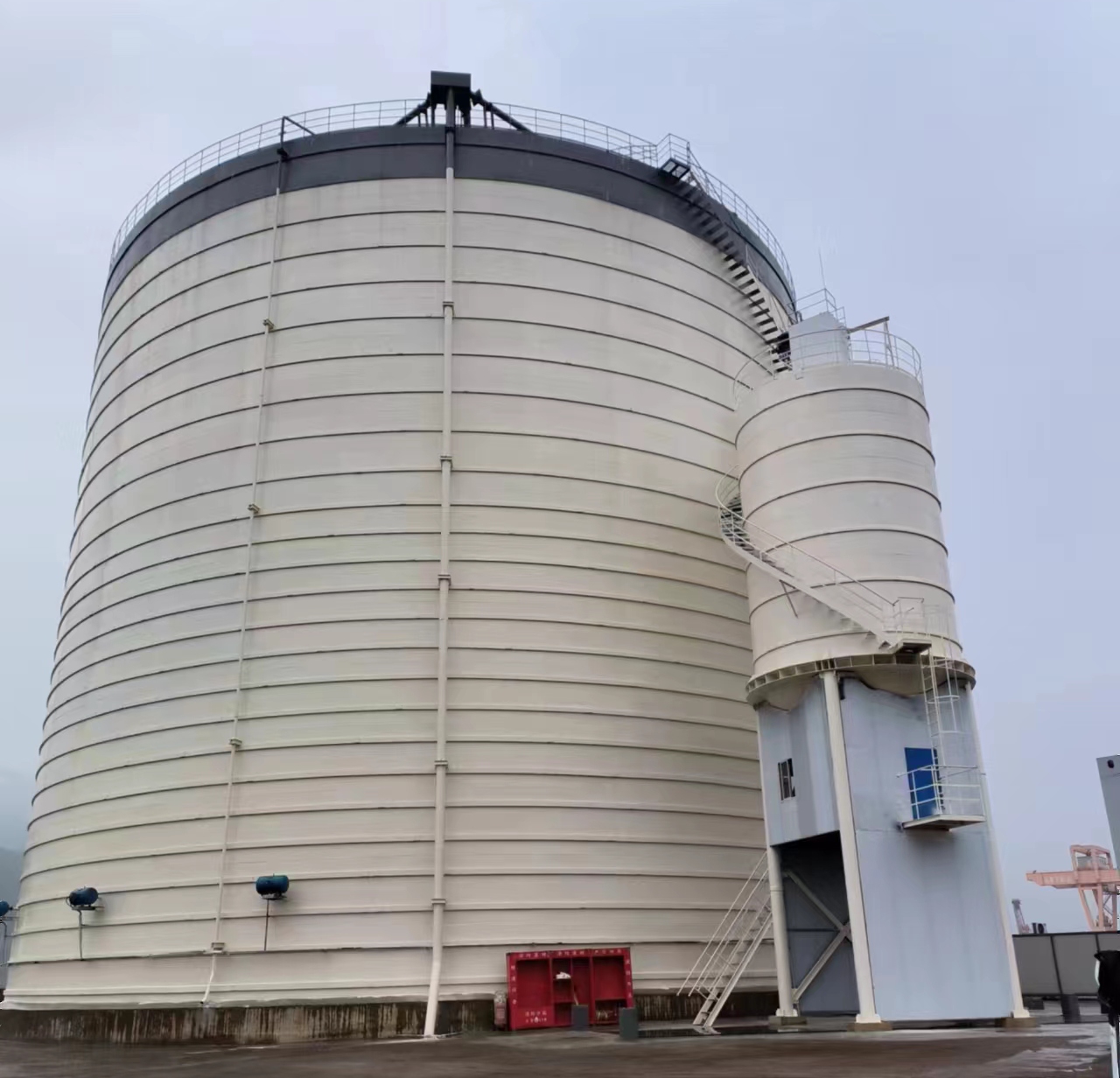 武汉10万吨水泥钢板库